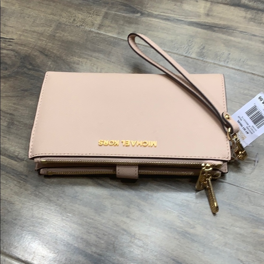 MICHAEL KORS LG DOUBLE ZIP WRISTLET BALLET POWDER BLUSH NWT - Picture 3 of 15